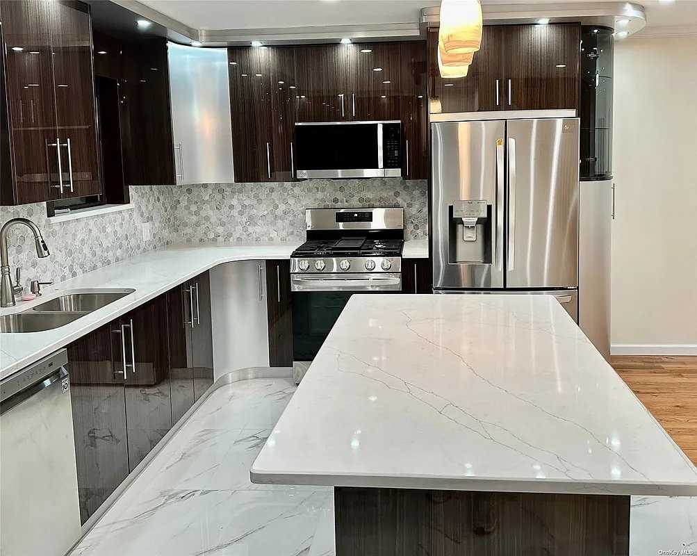 99 Ascan Ave #1F - Photo 4 of 14