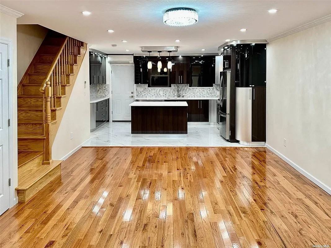 99 Ascan Ave #1F - Photo 6 of 14
