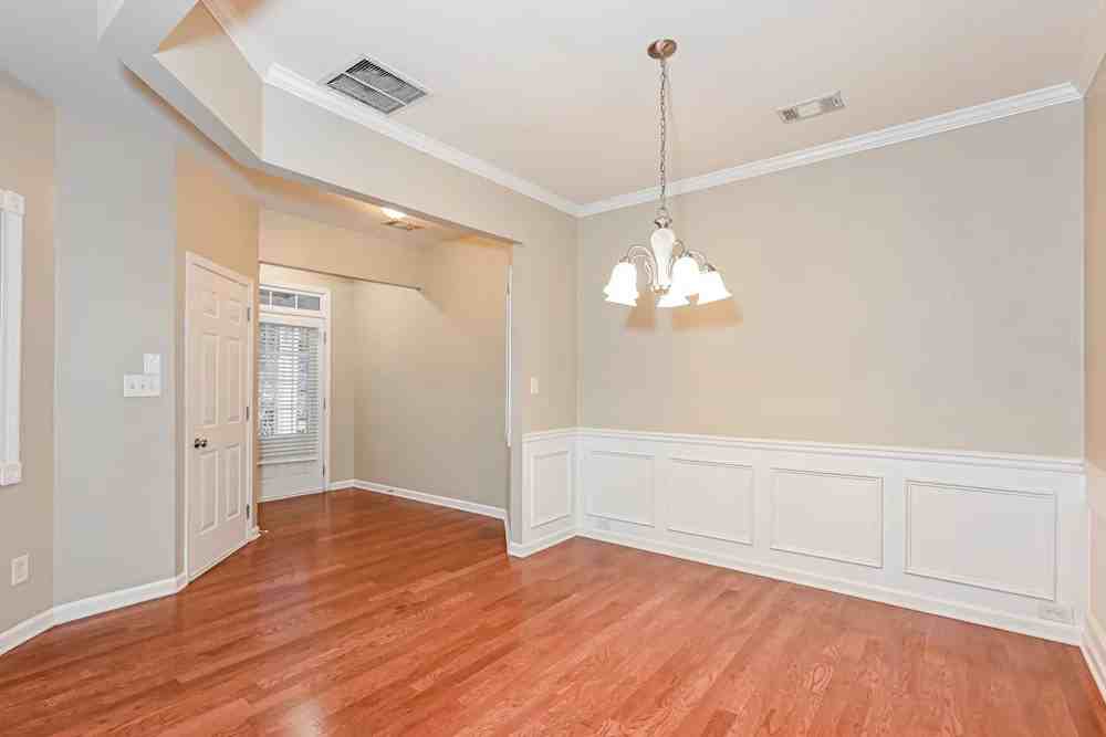 32 Ledgewood Mill Way Northeast - Photo 3 of 9