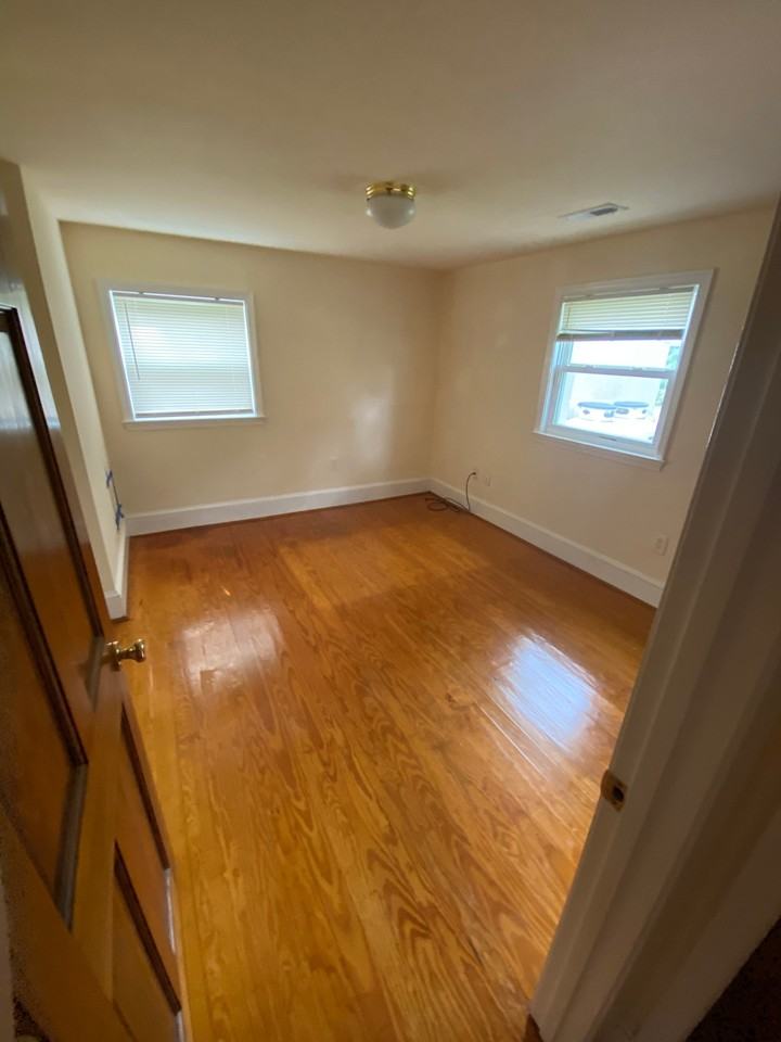 4013 Graceland Ln - Photo 7 of 10