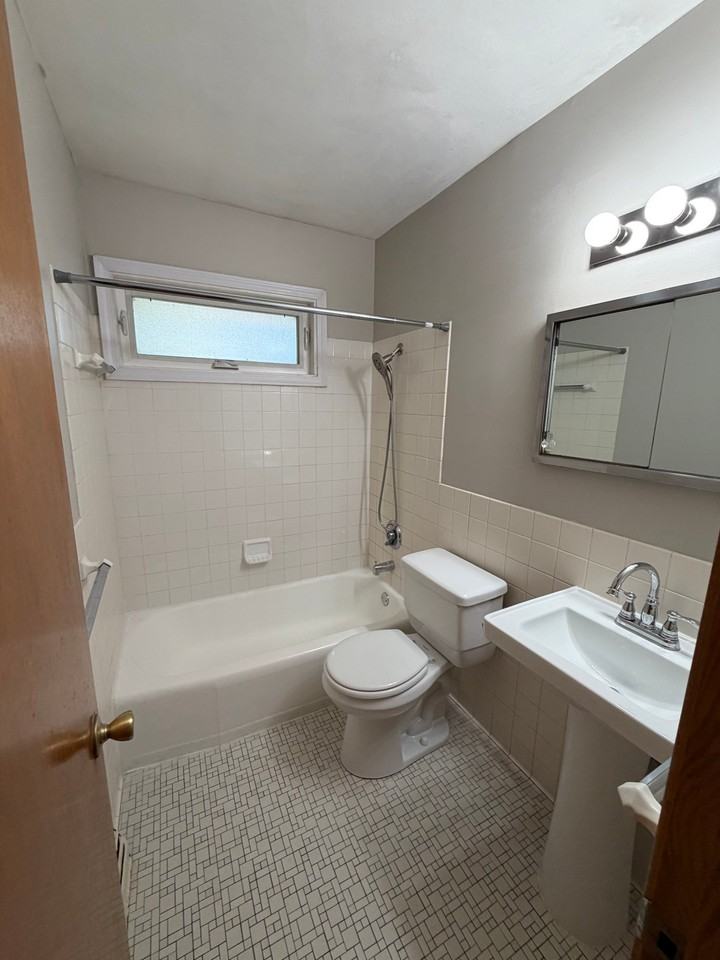 5612 Minnetonka Blvd #1 - Photo 5 of 13