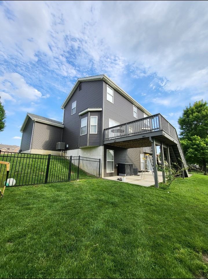 861 Saybrook Falls Dr - Photo 2 of 3