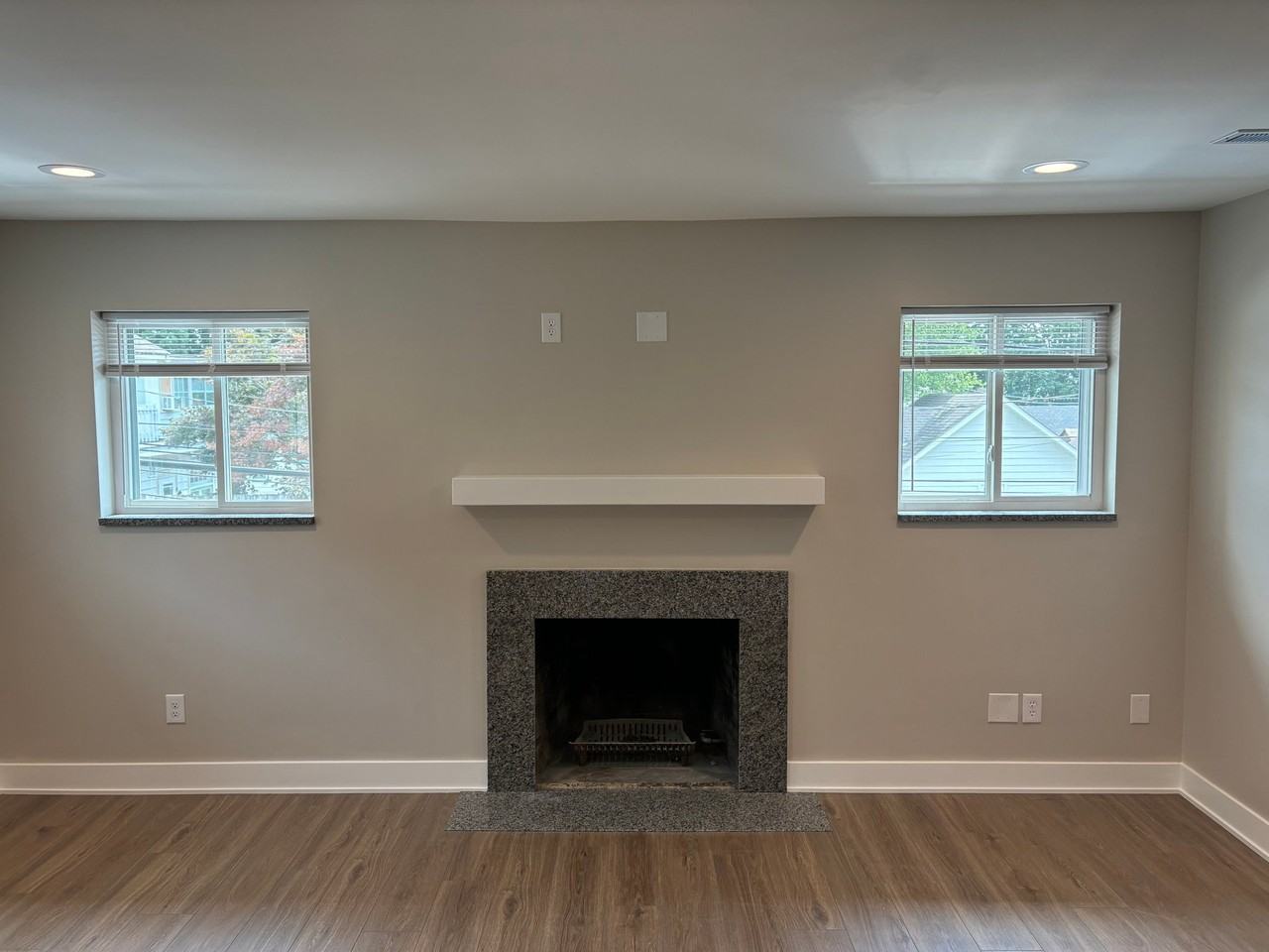 4977 W 16th St #D - Photo 4 of 8