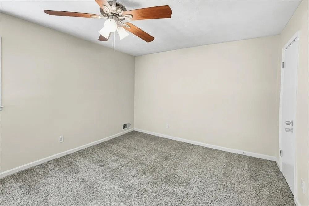 1378 Hidden Cir - Photo 7 of 16