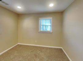 featured image of 2435 N Main St Nw