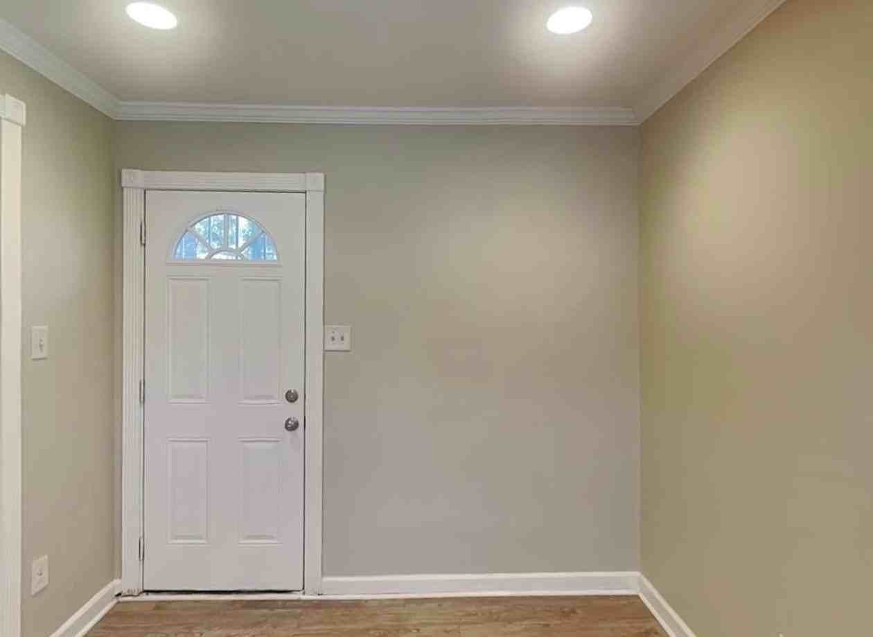 2435 N Main St Nw - Photo 5 of 6