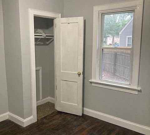 2669 Azalea Garden Rd - Photo 4 of 11