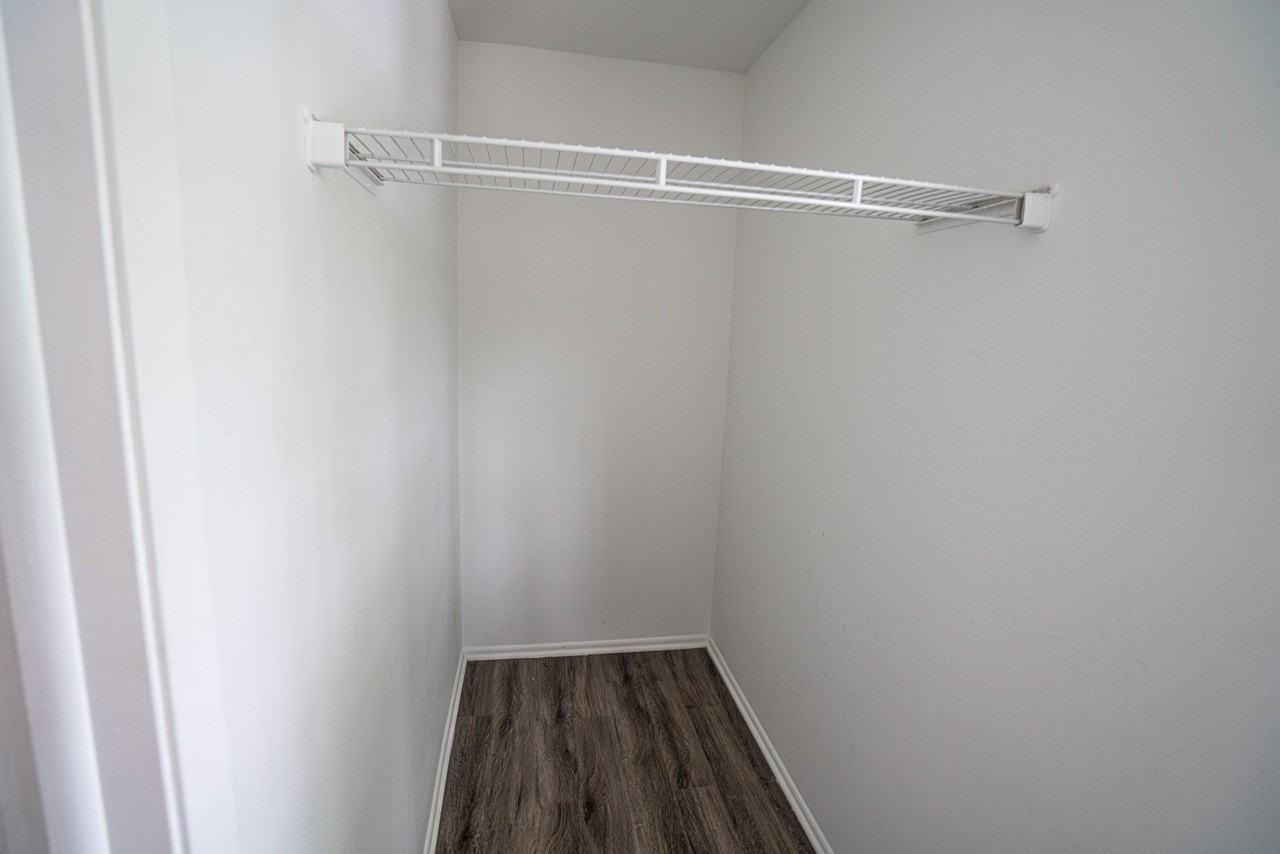 35 Orrington Ct - Photo 6 of 15
