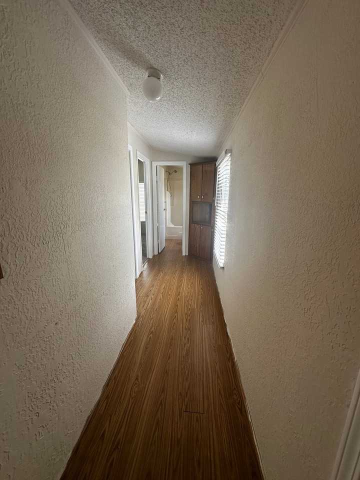 5609 Dublin Dr - Photo 4 of 15