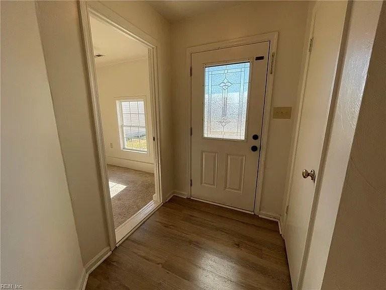 916 Bernstein Ct - Photo 2 of 10