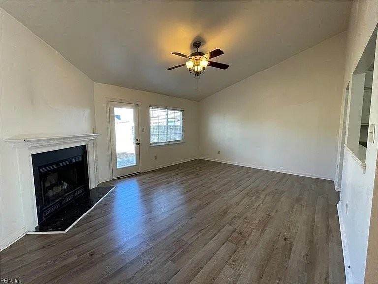 916 Bernstein Ct - Photo 4 of 10