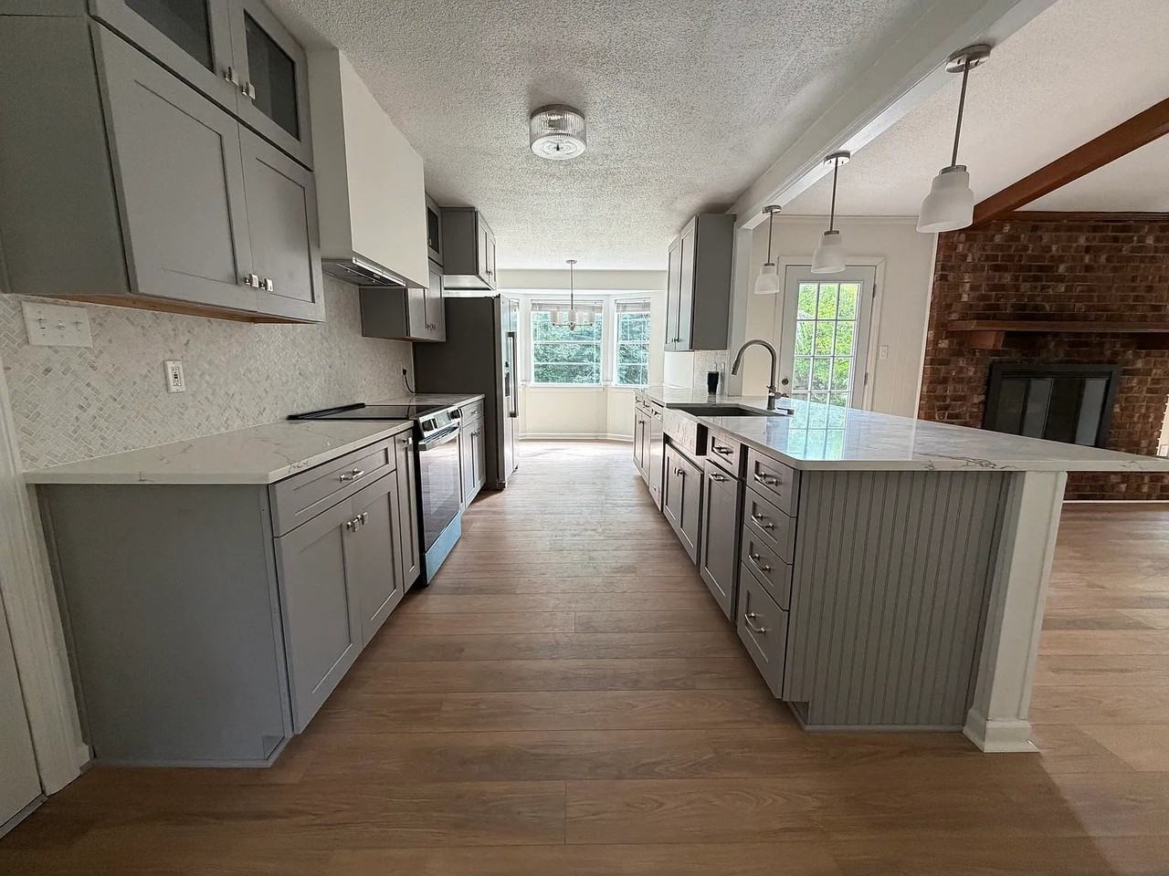 112 Talbot Rd - Photo 2 of 16