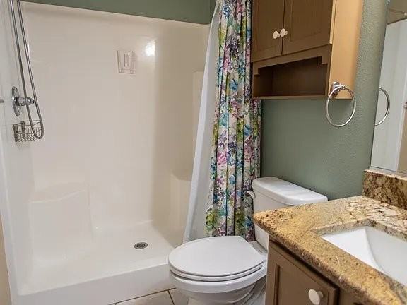 2810 Barboza Dr - Photo 4 of 7