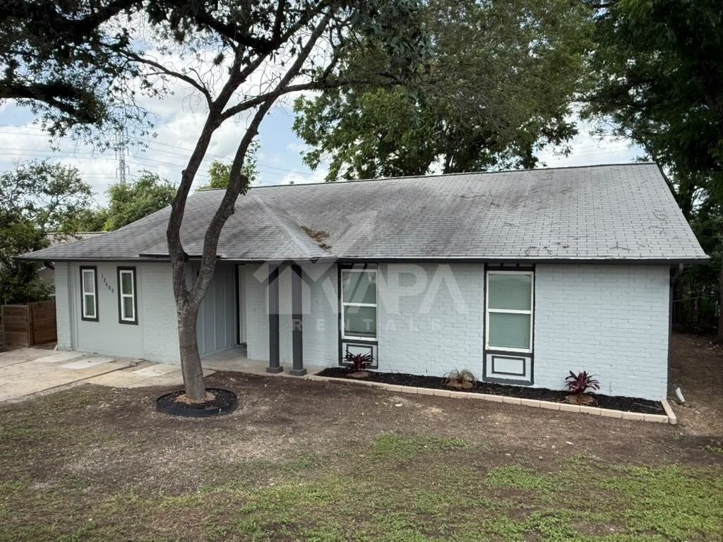 12400 Welcome Dr - Photo 2 of 20