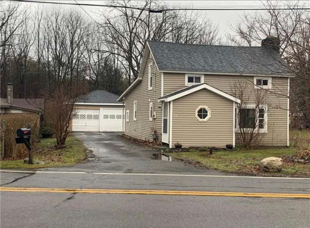82 Lyndon Rd - Photo 3 of 16