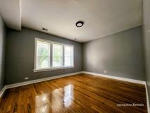 1615 W 78th St #1 - Photo 1 of 1