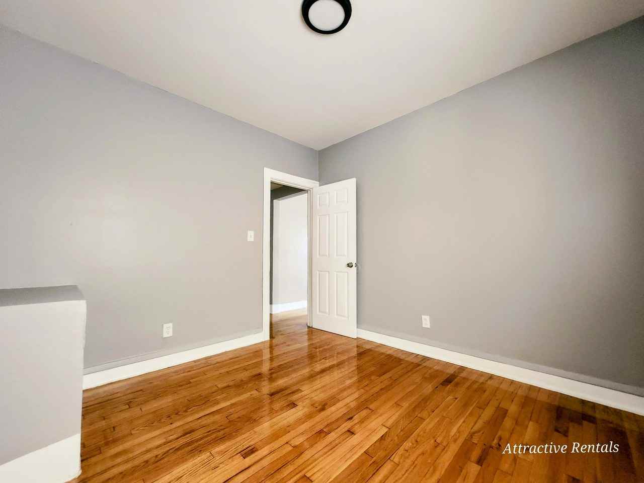 1615 W 78th St #1 - Photo 5 of 13