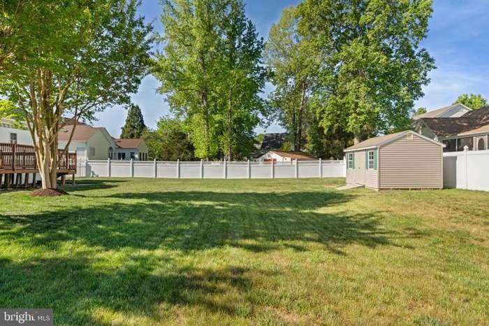 2707 Glendas Way - Photo 6 of 37