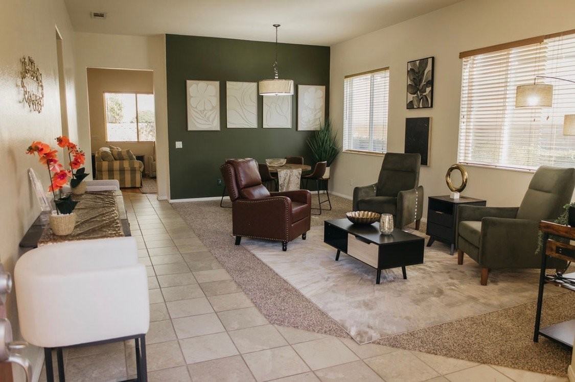 1634 Ivy Ct - Photo 3 of 14