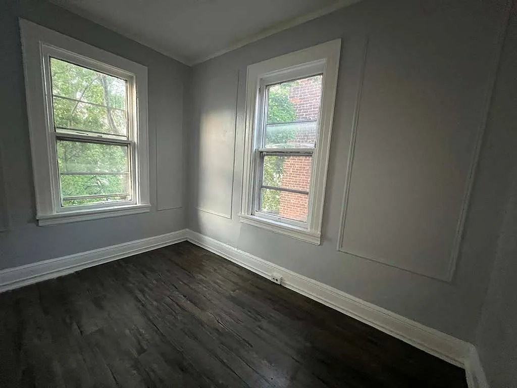 309 Park Ave #4C - Photo 4 of 8