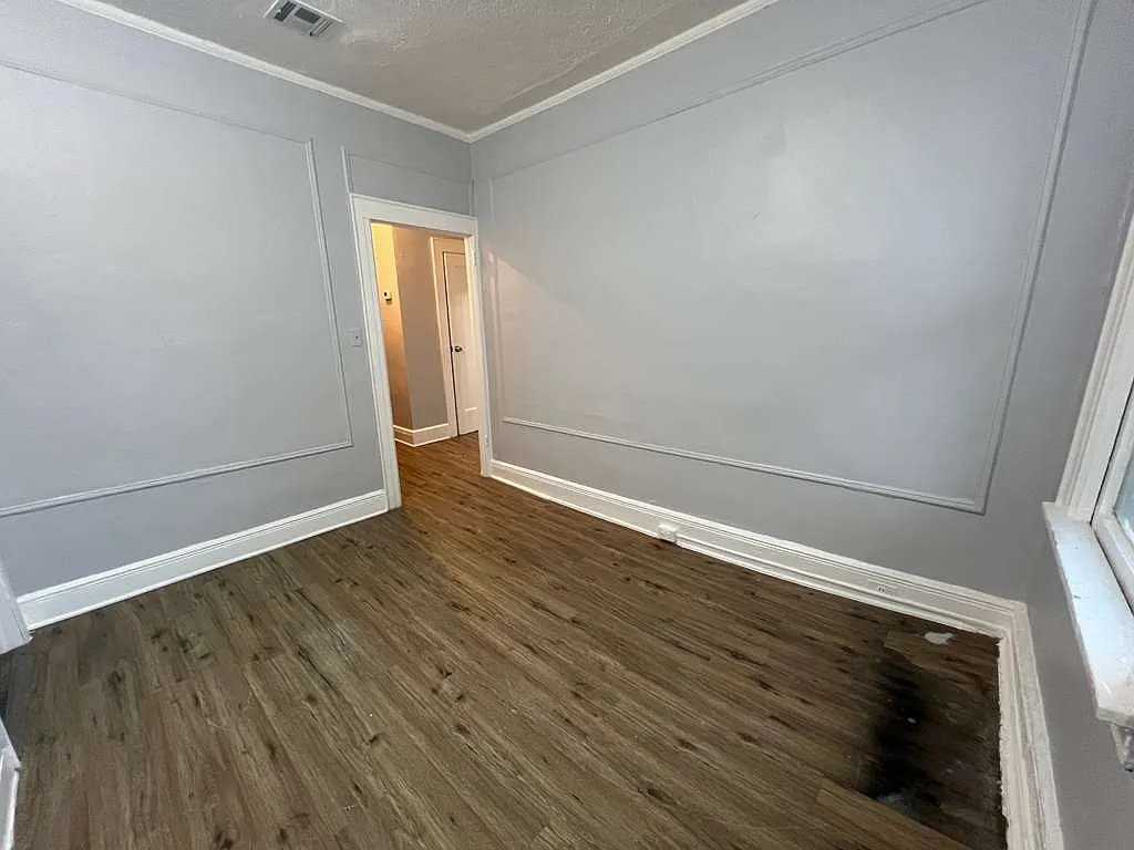 309 Park Ave #4C - Photo 6 of 8