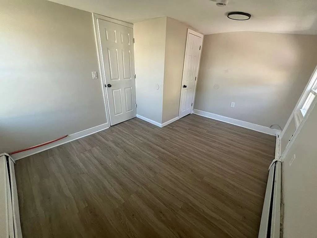 601 Main St #2RL - Photo 3 of 7