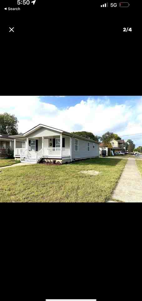 1503 Roosevelt Ave
