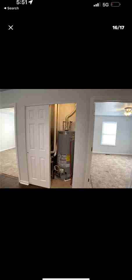 1503 Roosevelt Ave - Photo 3 of 20
