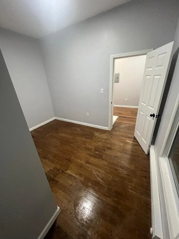 276 Broadway #1-2 - Photo 2 of 6