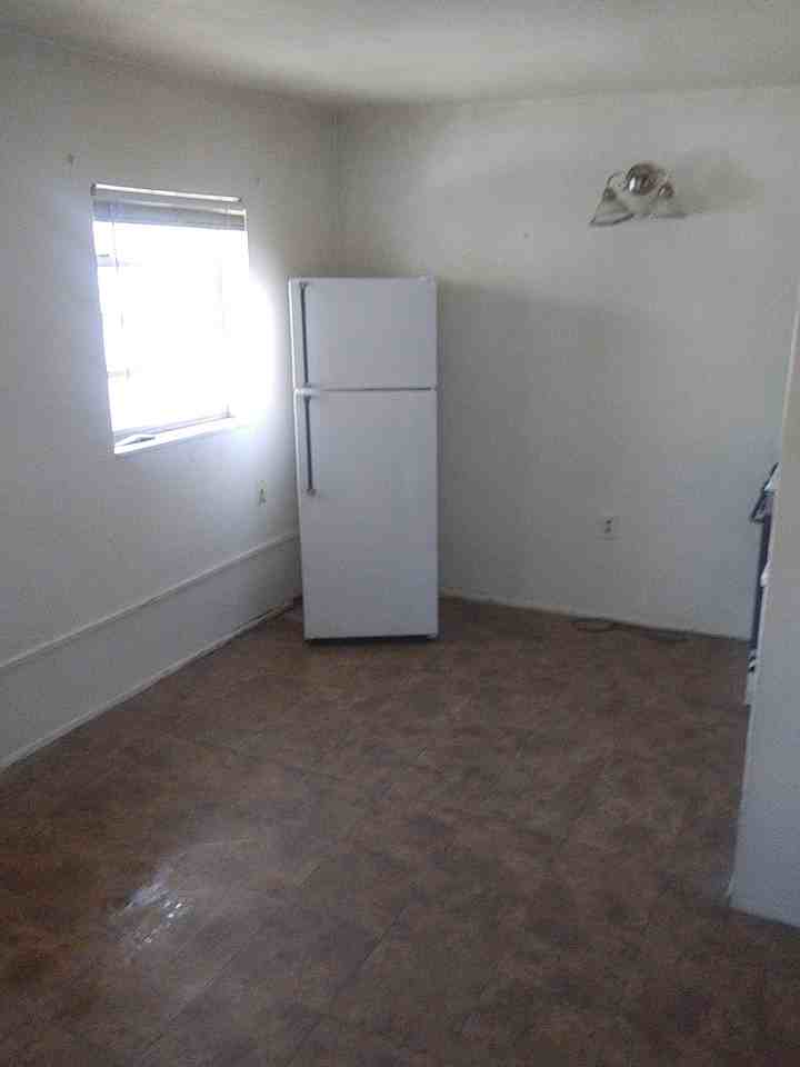 111 N 8th St #D