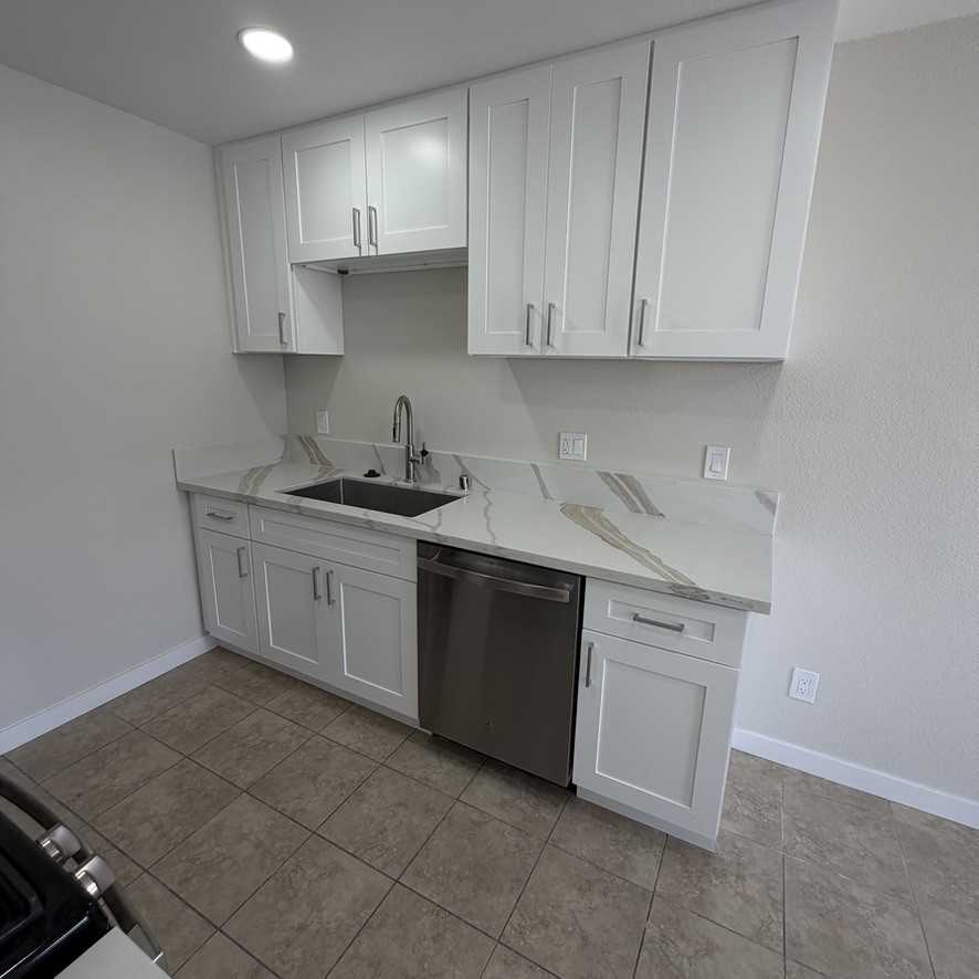 4326 Oregon St #9 - Photo 3 of 15