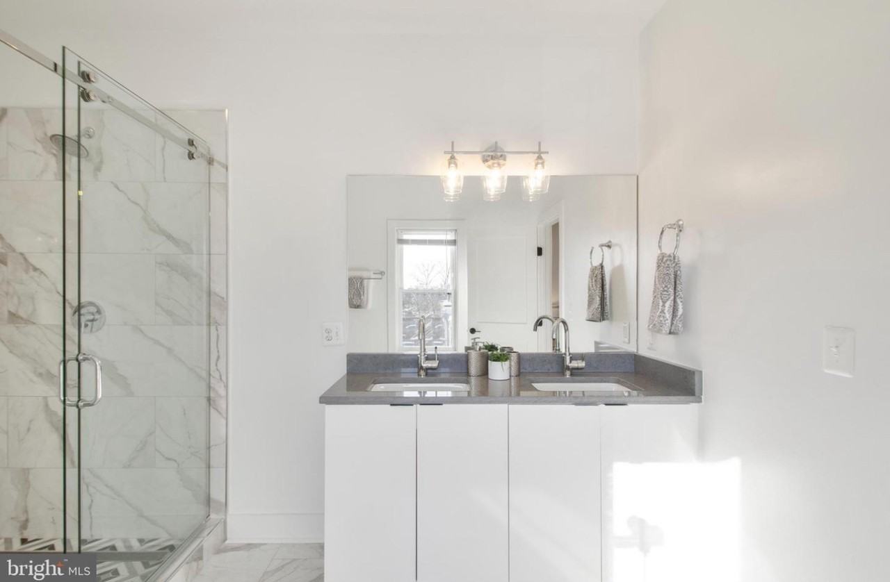 1722 W Virginia Ave Ne #3A - Photo 3 of 20
