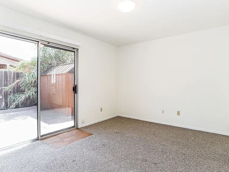105 Tinker Way #NA - Photo 4 of 10