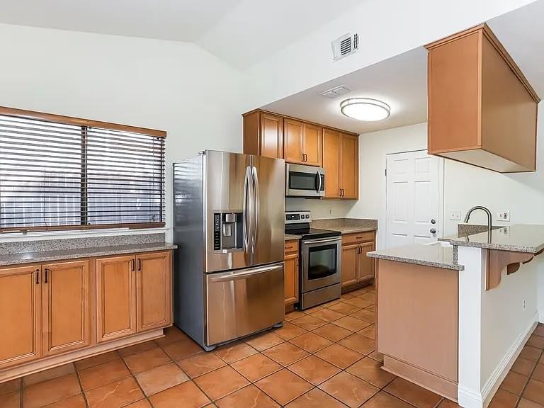 105 Tinker Way #NA - Photo 5 of 10