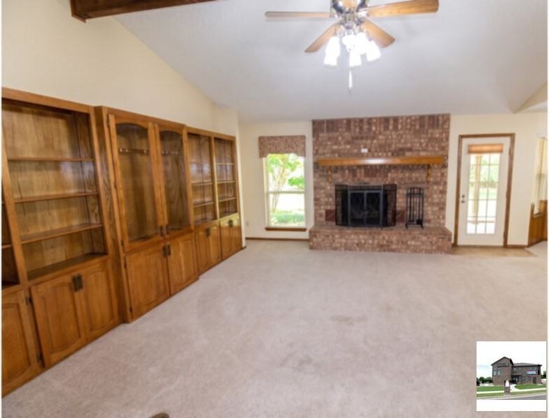 3007 Homer Cir - Photo 2 of 21