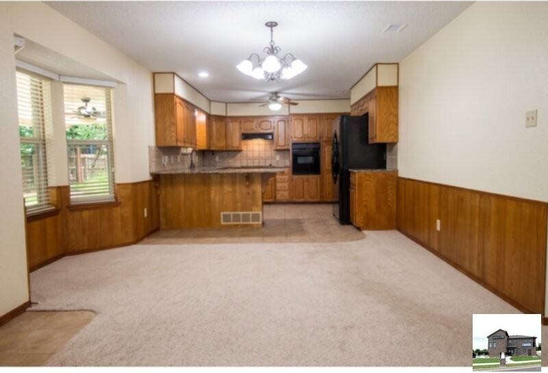 3007 Homer Cir - Photo 4 of 21