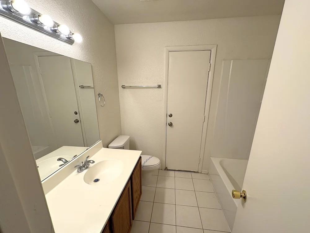 7740 W Cherry Hills Dr #NA - Photo 2 of 9