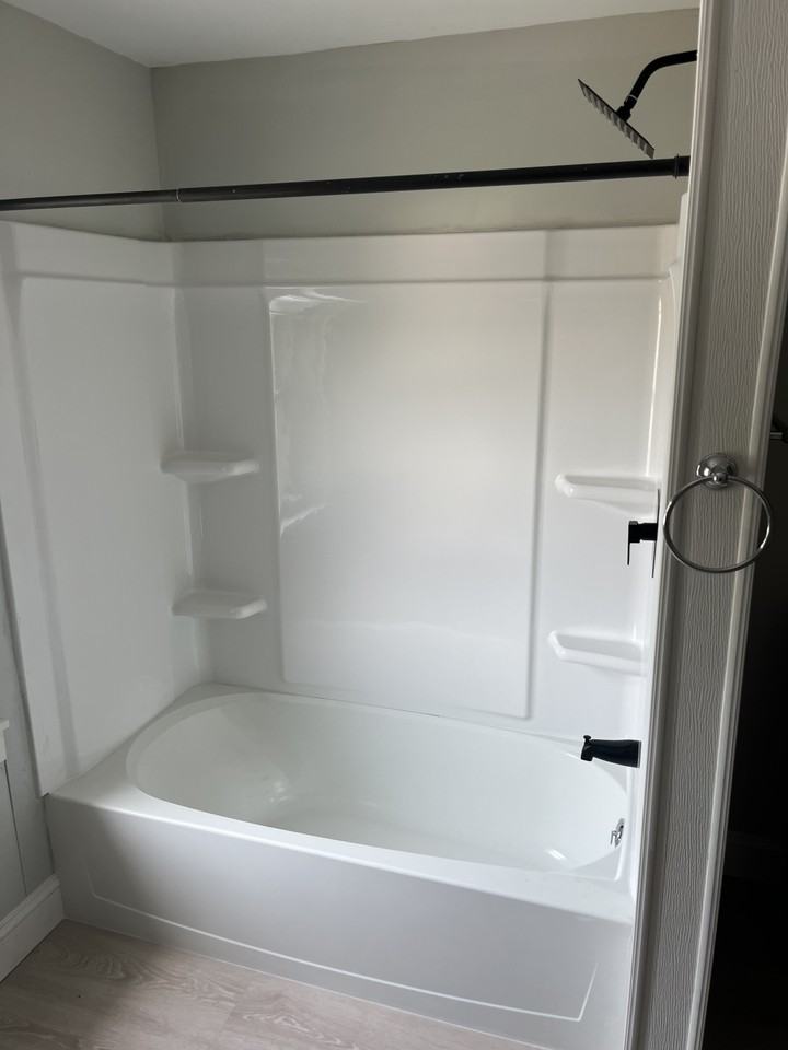 155 W Oneida St #NA - Photo 2 of 18