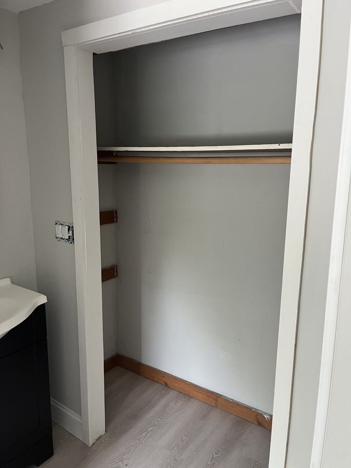 155 W Oneida St #NA - Photo 5 of 18
