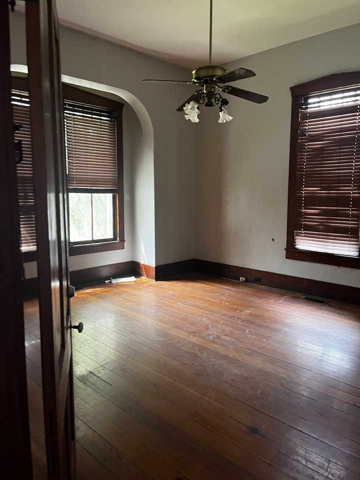 1111 Harrison St #B - Photo 7 of 7