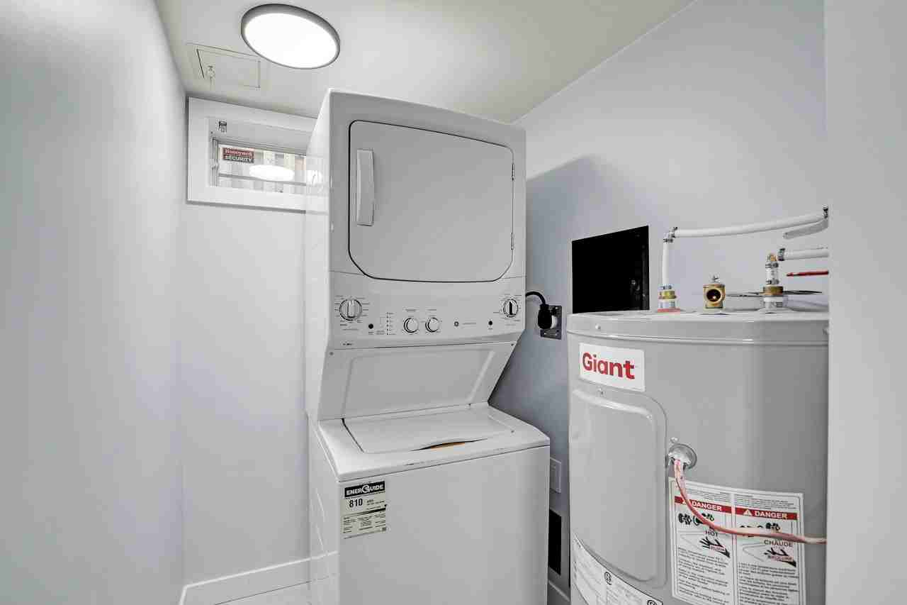 934 Smyth Road - Photo 7 of 18