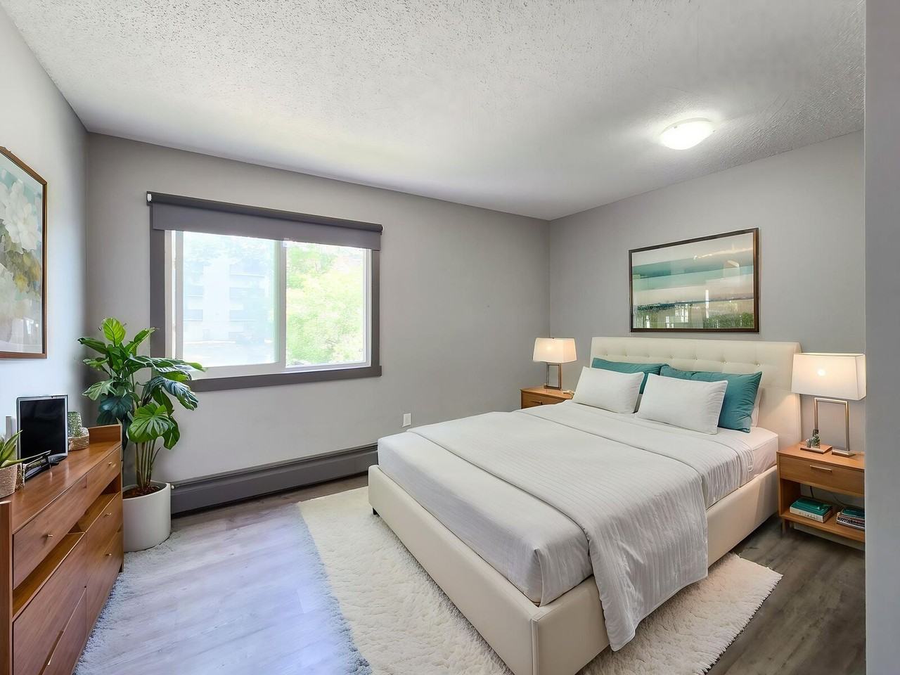 2311 17b St Sw - Photo 2 of 24