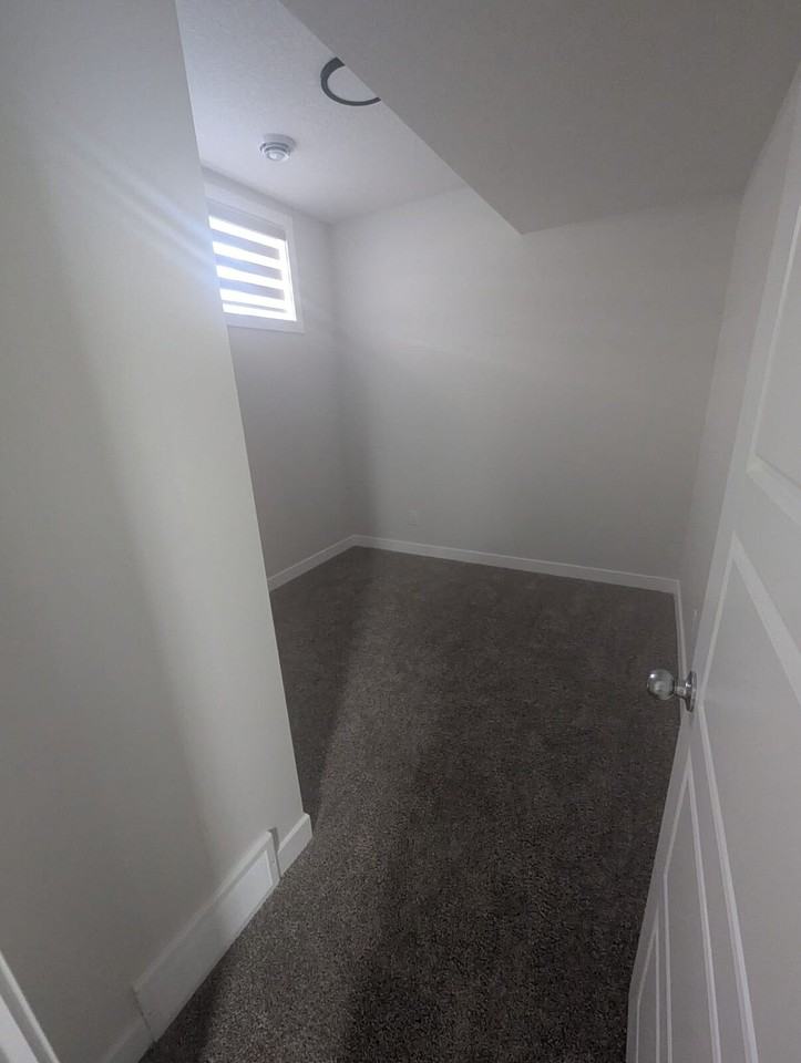 125 Drystone Green NW - Photo 5 of 7