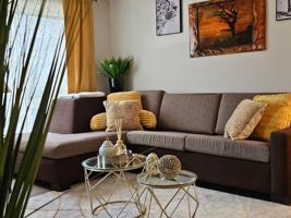 featured image of 30 Kincora Glen Pk Nw