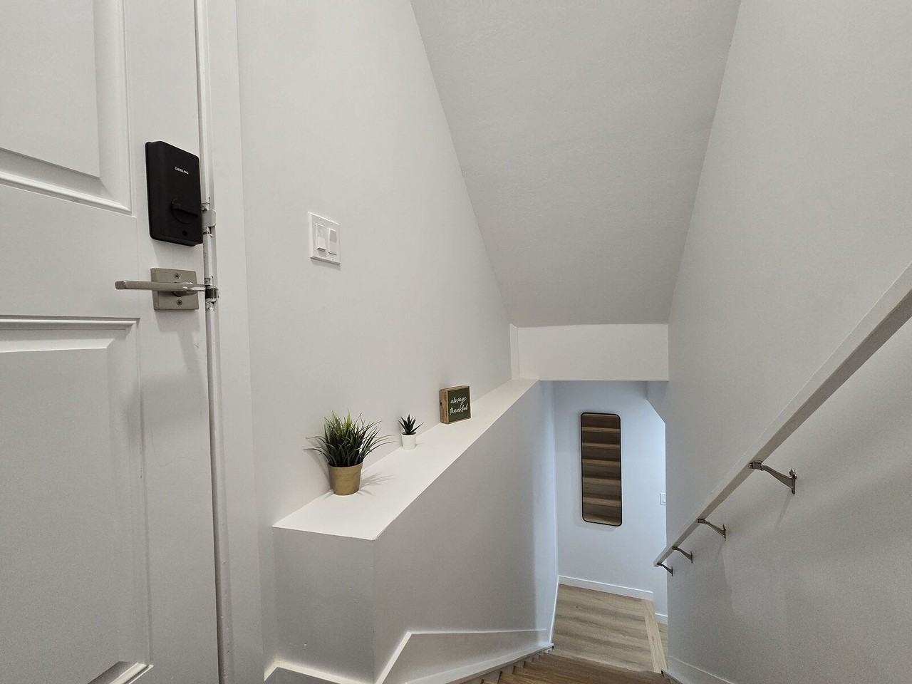 4541 Chegwin Wynd Sw - Photo 3 of 12