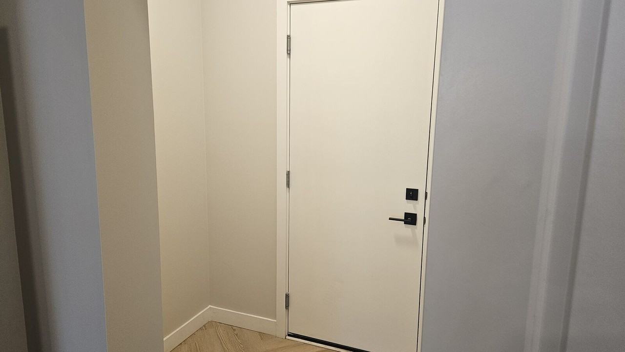 6322 27 Ave Sw - Photo 3 of 41