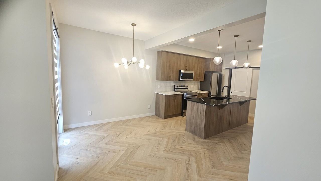 6322 27 Ave Sw - Photo 6 of 41