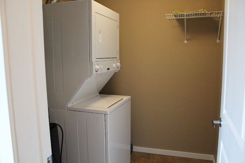 11935 106 St Nw - Photo 6 of 9
