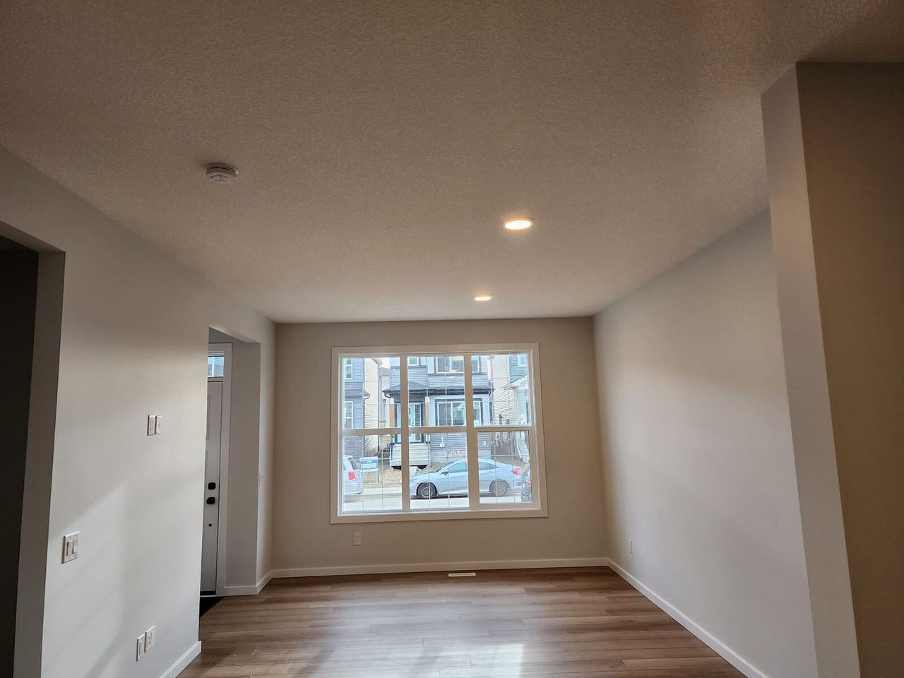 8123 228 St Nw - Photo 3 of 30
