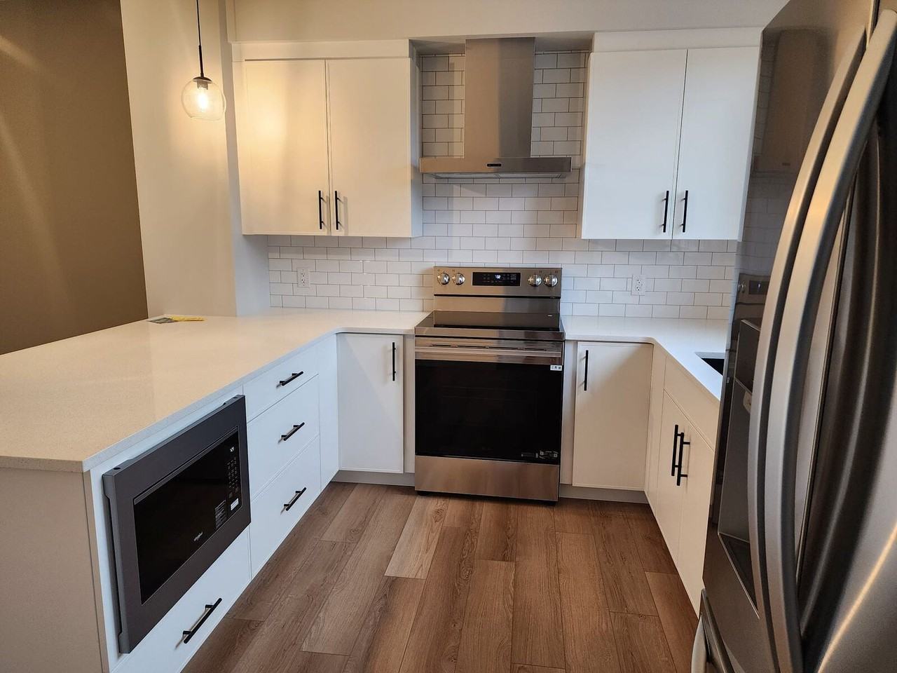 8123 228 St Nw - Photo 7 of 30